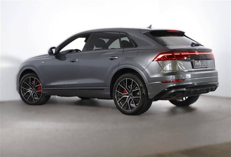 Audi Q8 55 TFSI e quattro