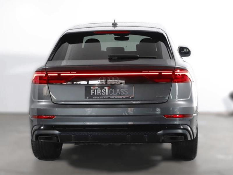 Audi Q8 55 TFSI e quattro