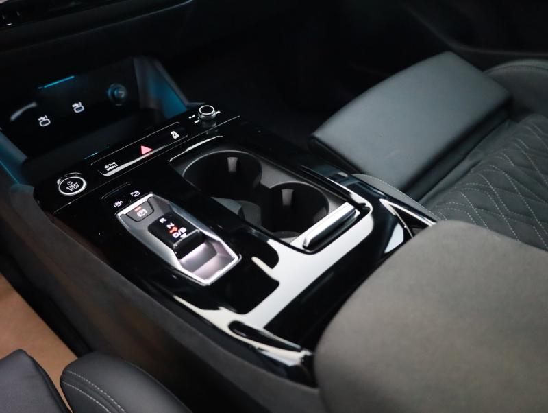 Audi Q6 e-tron quattro