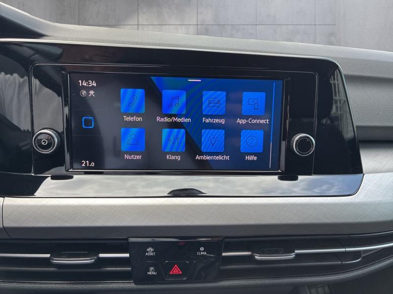 VW Golf Variant Life TDI
