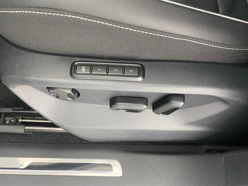 VW Tiguan Allspace R-Line TDI 4MOTION DSG
