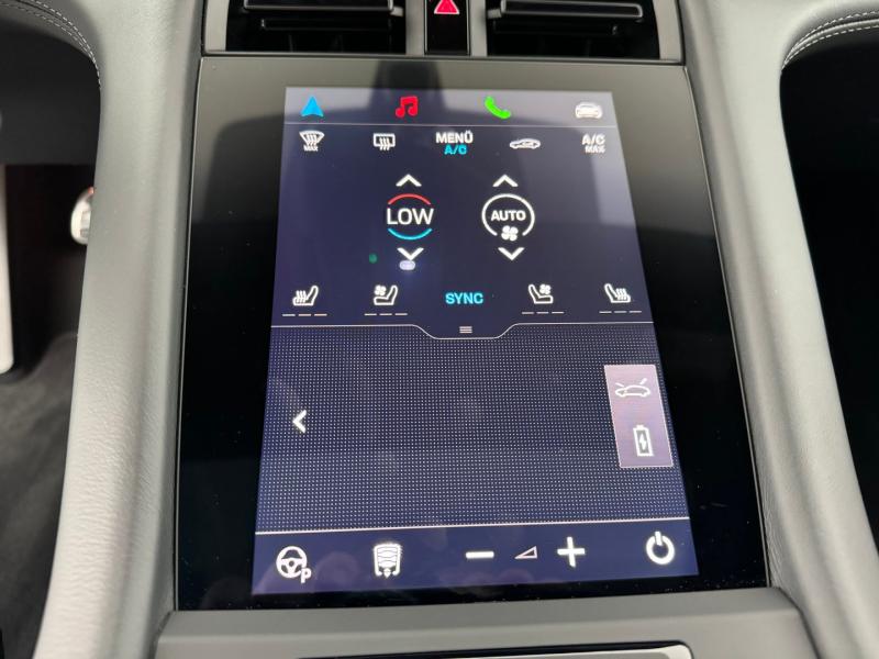 Porsche Taycan Turbo Cross Turismo