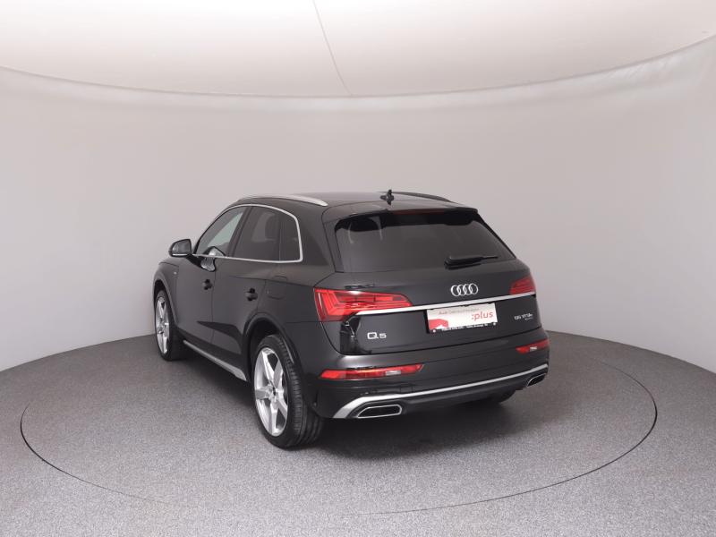 Audi Q5 55 TFSI e quattro S line
