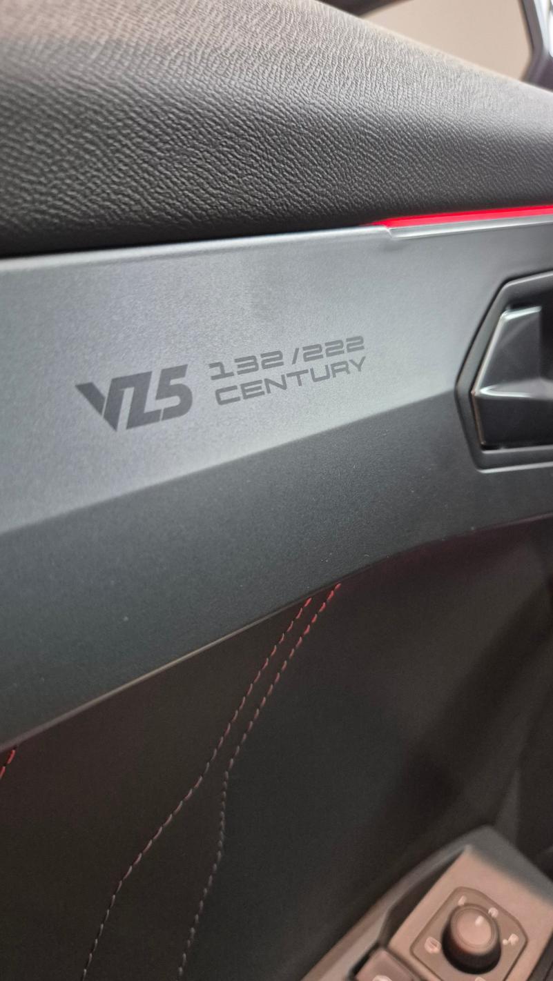 CUPRA Formentor VZ5 2.5 TSI 390 PS DSG 4Drive