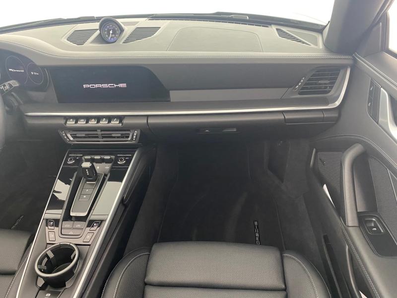 Porsche 911 Carrera 4S Cabriolet