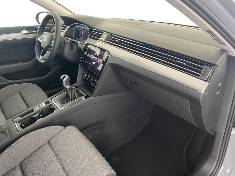 VW Passat Variant Business TDI