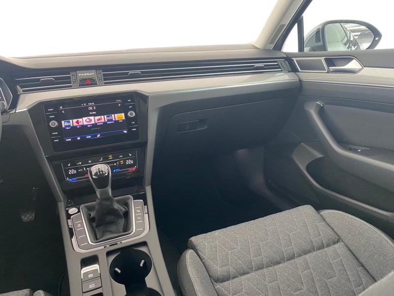 VW Passat Variant Business TDI