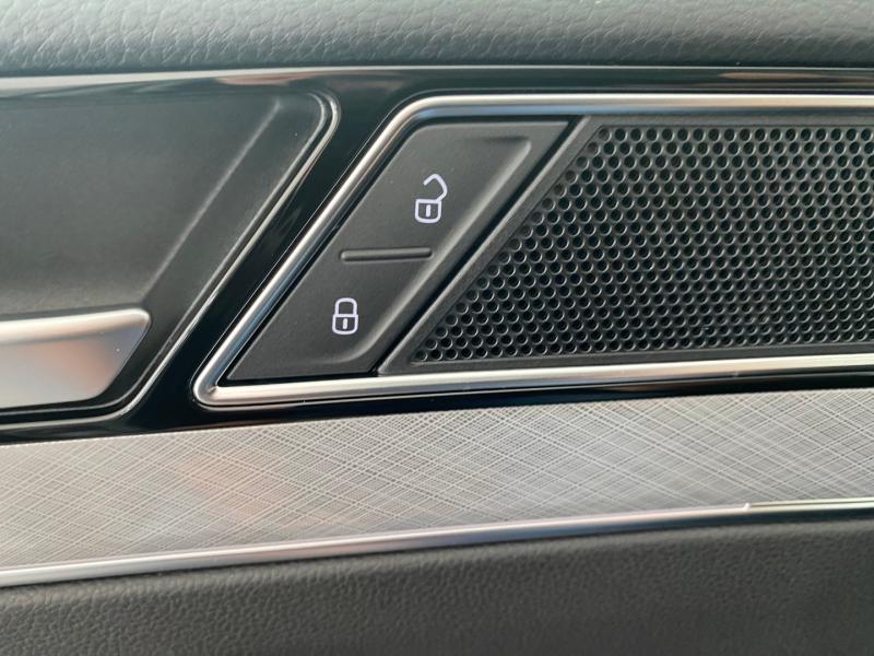 VW Passat Variant Business TDI