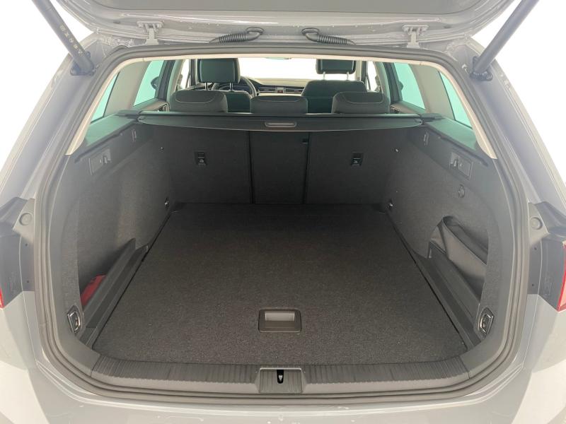 VW Passat Variant Business TDI