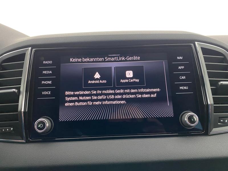 ŠKODA Karoq Selection TSI
