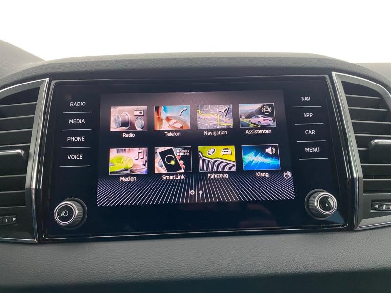 ŠKODA Karoq Selection TSI