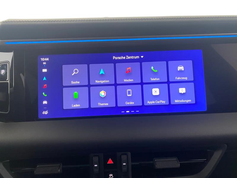 Porsche Macan 4