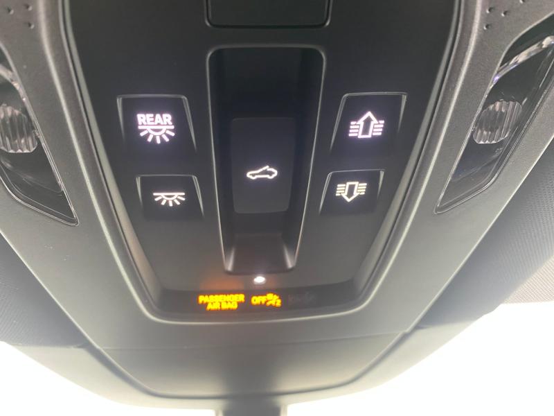 Porsche Macan 4