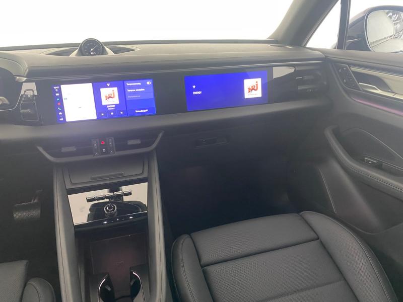 Porsche Macan 4