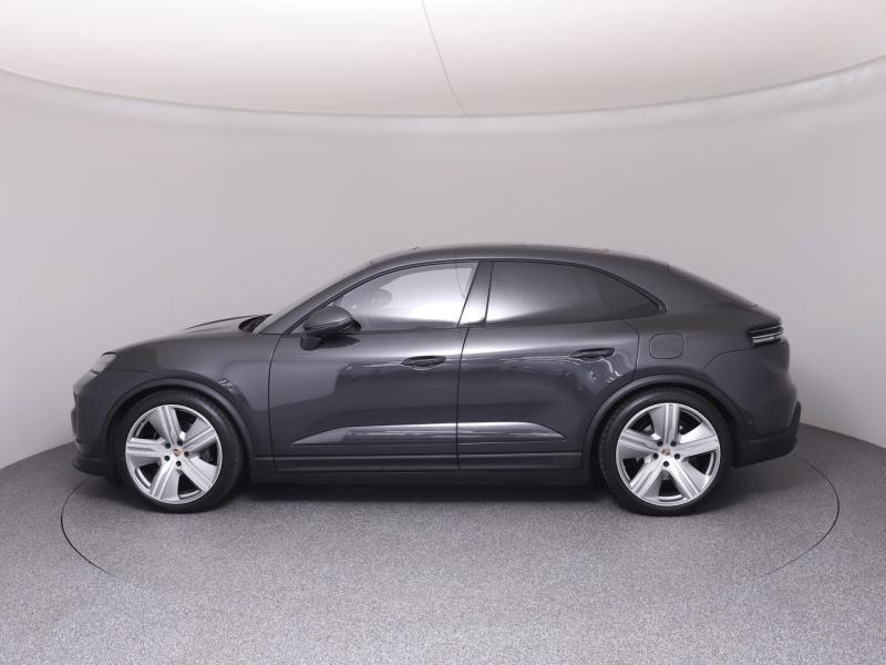 Porsche Macan 4