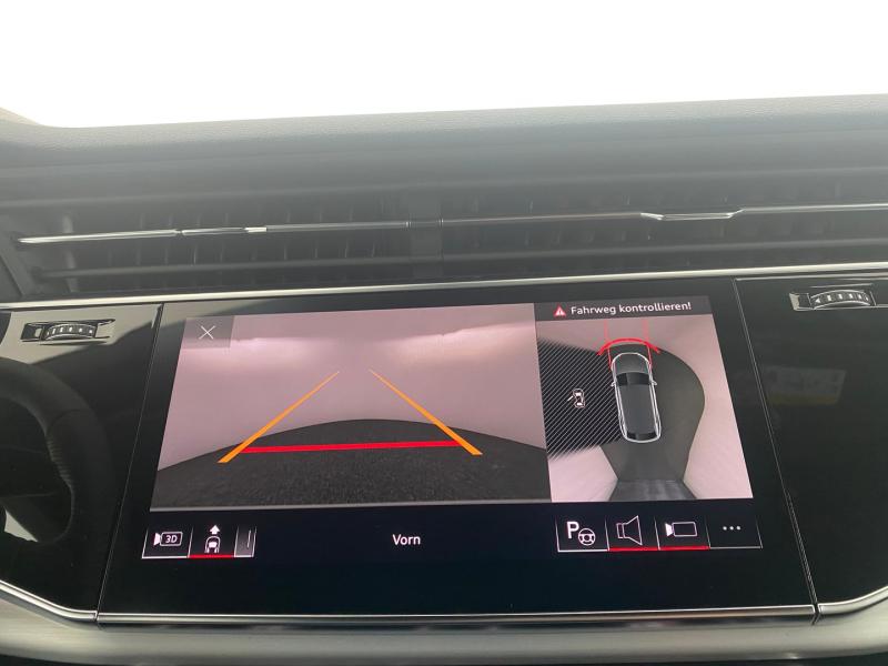 Audi Q8 55 TFSI e quattro