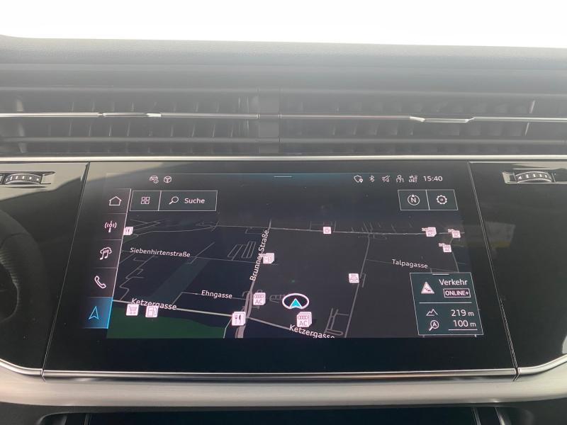 Audi Q8 55 TFSI e quattro