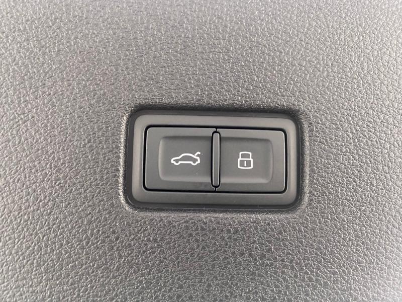 Audi Q8 55 TFSI e quattro