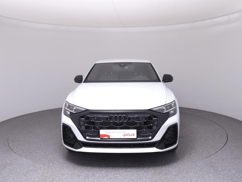 Audi Q8 55 TFSI e quattro