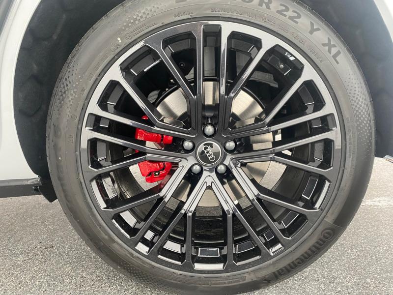 Audi Q8 55 TFSI e quattro