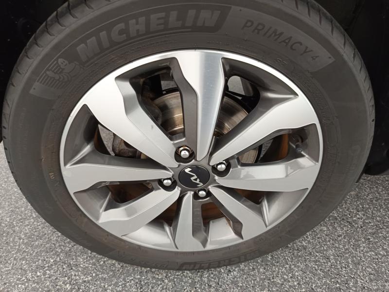 Kia Stonic 1,0 TGDI GPF ISG Silber