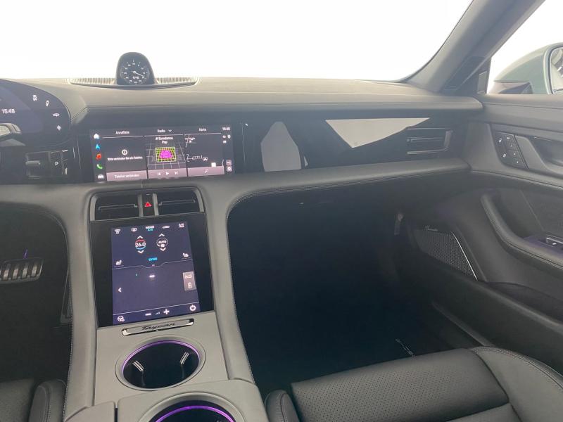 Porsche Taycan 4S Cross Turismo
