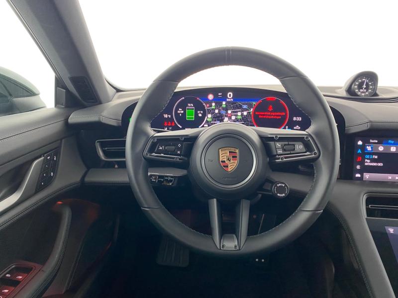 Porsche Taycan 4 Cross Turismo