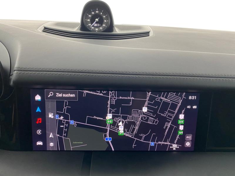 Porsche Taycan 4 Cross Turismo