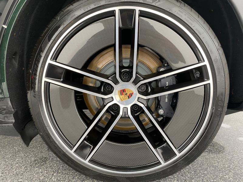 Porsche Taycan 4 Cross Turismo