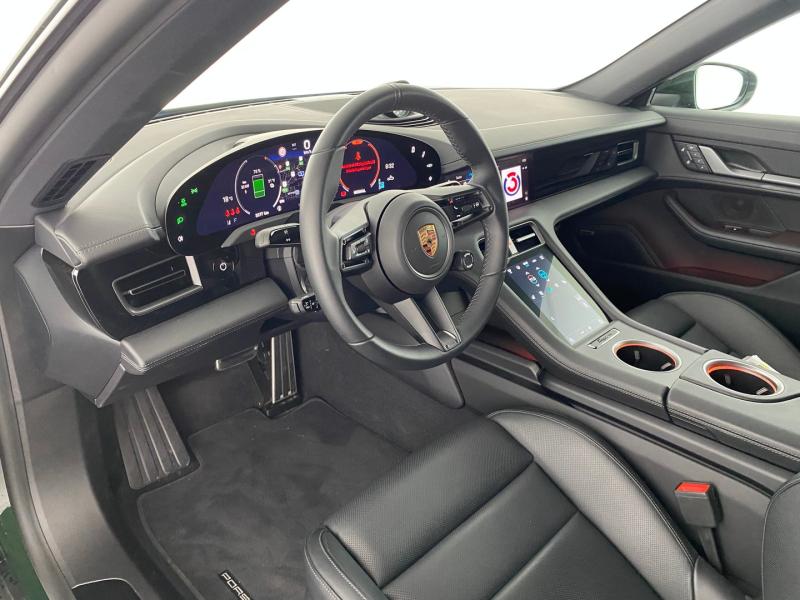 Porsche Taycan 4 Cross Turismo