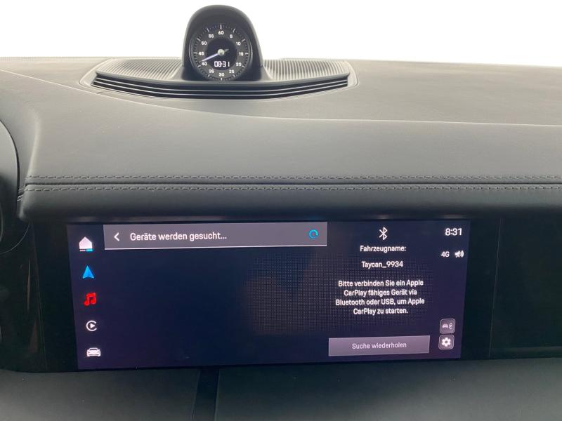 Porsche Taycan 4 Cross Turismo