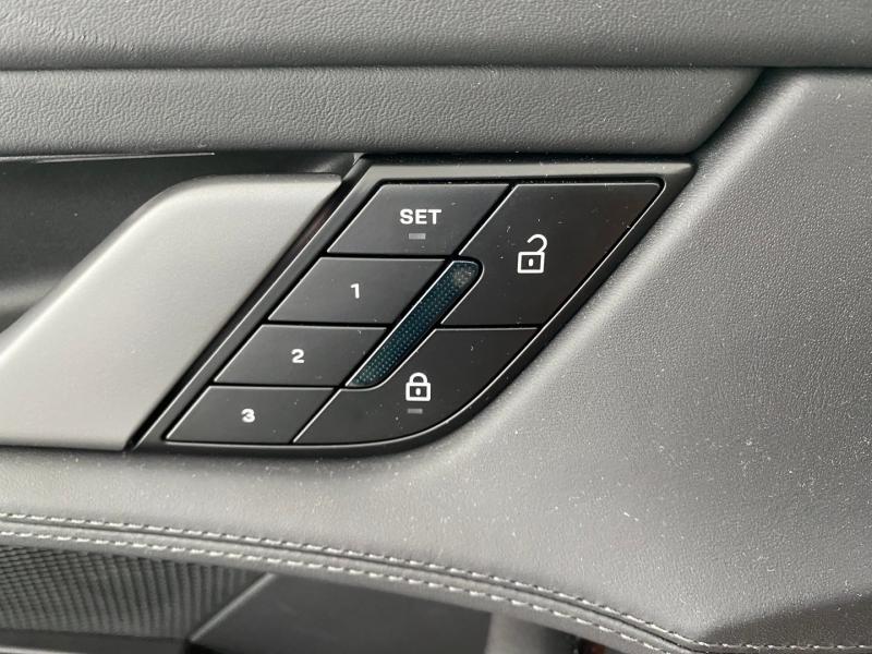 Porsche Taycan 4 Cross Turismo