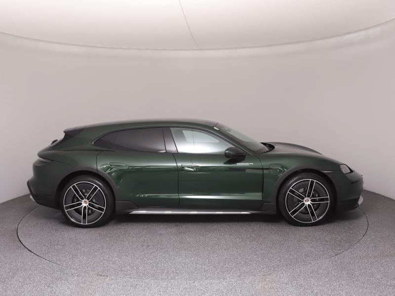 Porsche Taycan 4 Cross Turismo