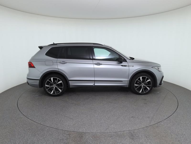 VW Tiguan Allspace R-Line TSI DSG