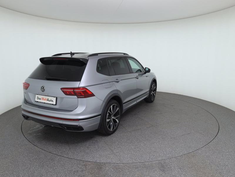 VW Tiguan Allspace R-Line TSI DSG