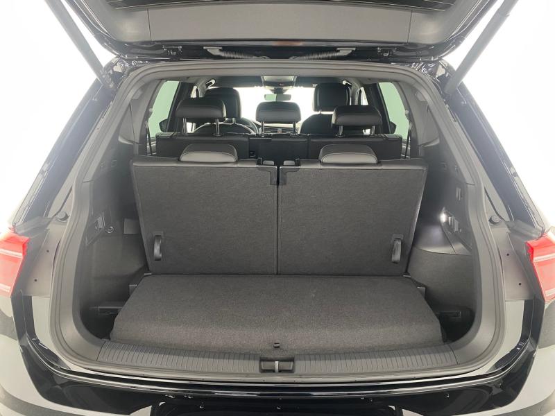VW Tiguan Allspace R-Line TDI 4MOTION DSG