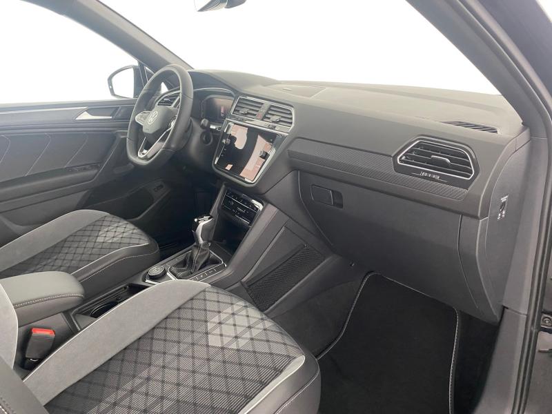VW Tiguan Allspace R-Line TDI 4MOTION DSG