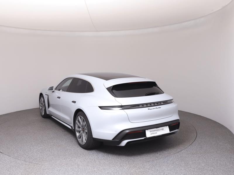 Porsche Taycan Turbo Sport Turismo