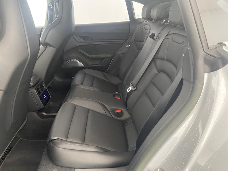 Porsche Taycan Turbo Sport Turismo