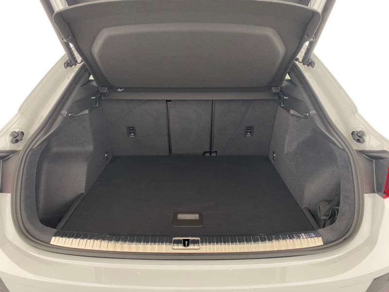 Audi Q3 Sportback 35 TDI admired