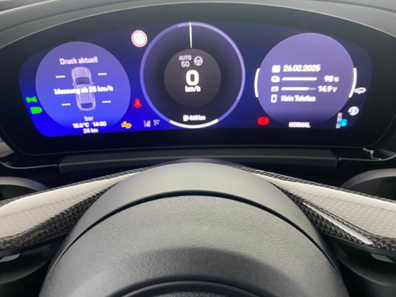 Porsche Macan 4