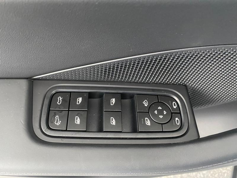 Porsche Macan 4