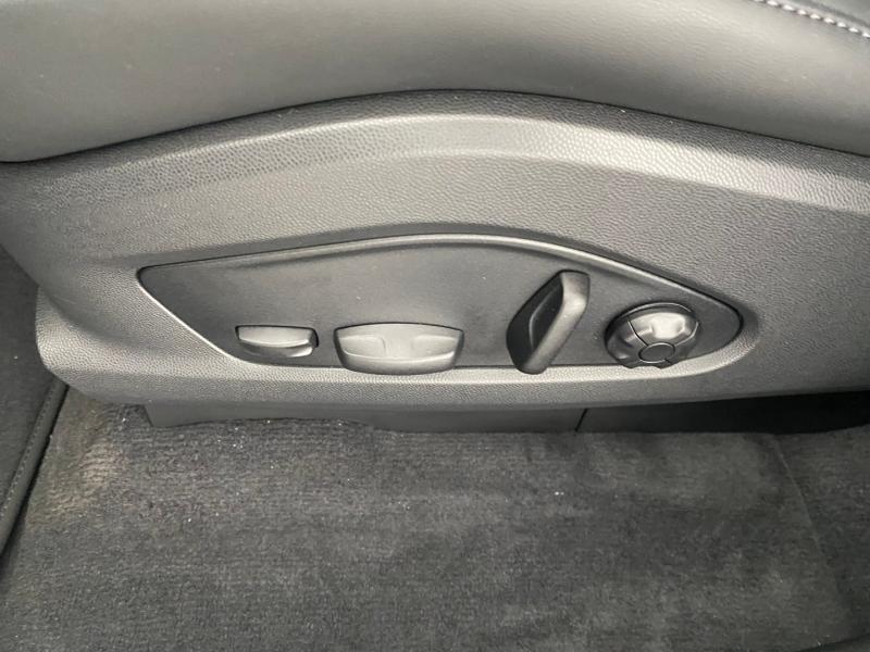 Porsche Macan 4