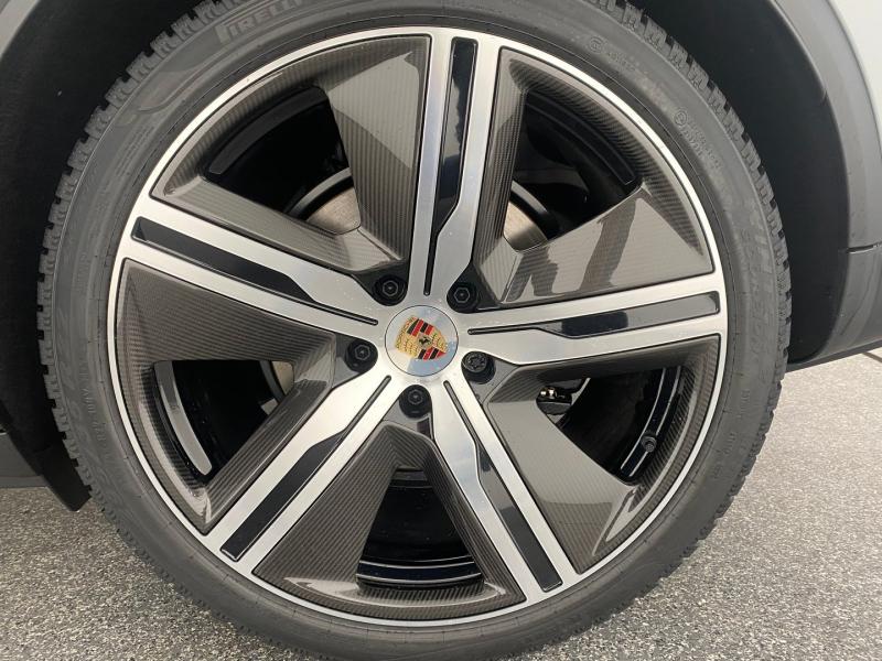 Porsche Macan 4