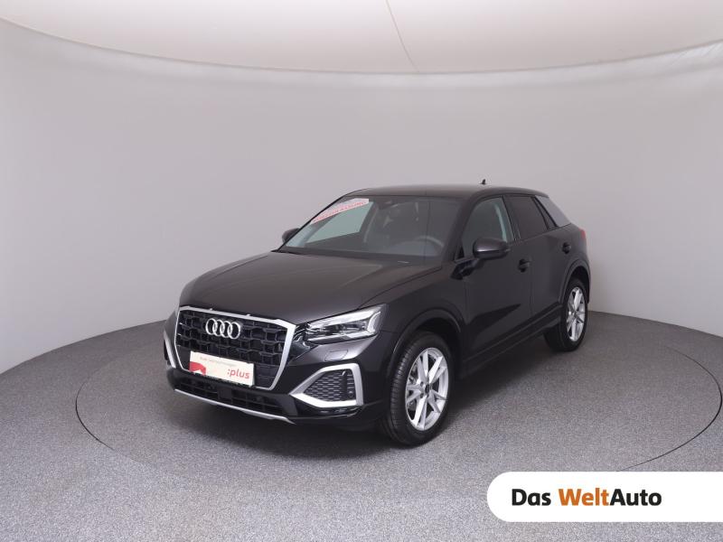 Audi Q2 30 TFSI admired