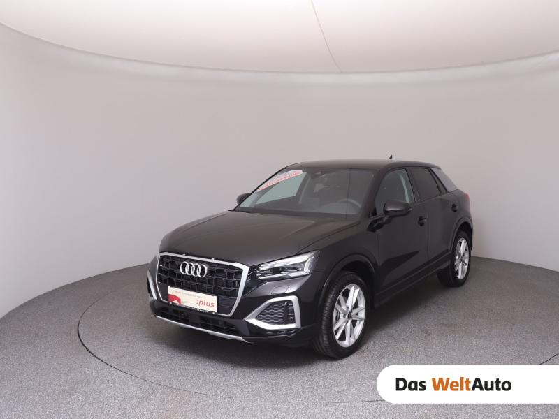 Audi Q2 30 TFSI admired
