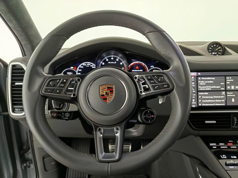 Porsche Cayenne Turbo S E-Hybrid III