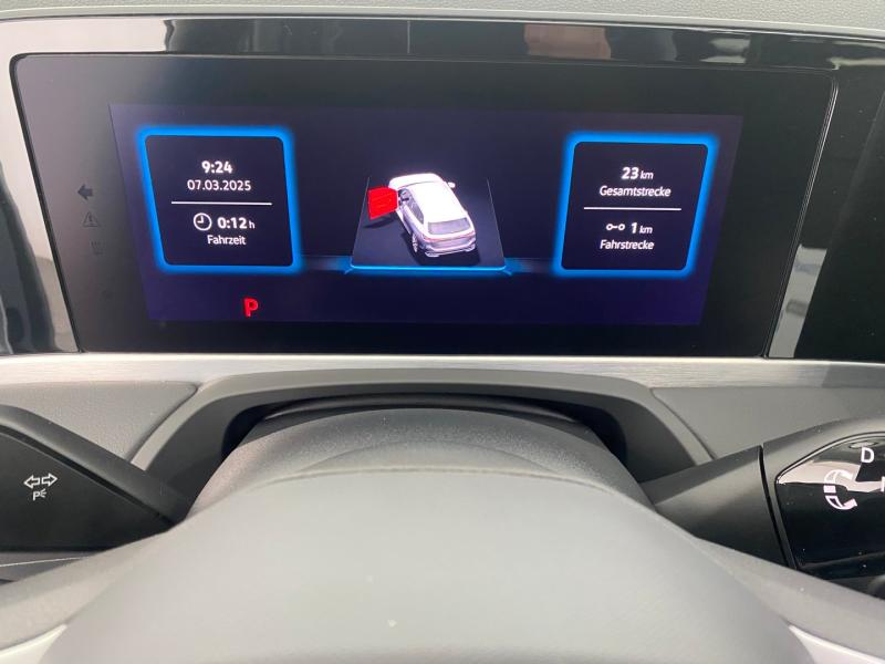 VW Passat Variant Elegance eHybrid 150kW