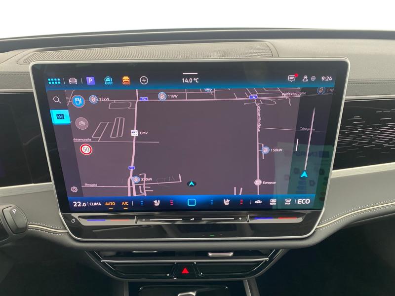 VW Passat Variant Elegance eHybrid 150kW