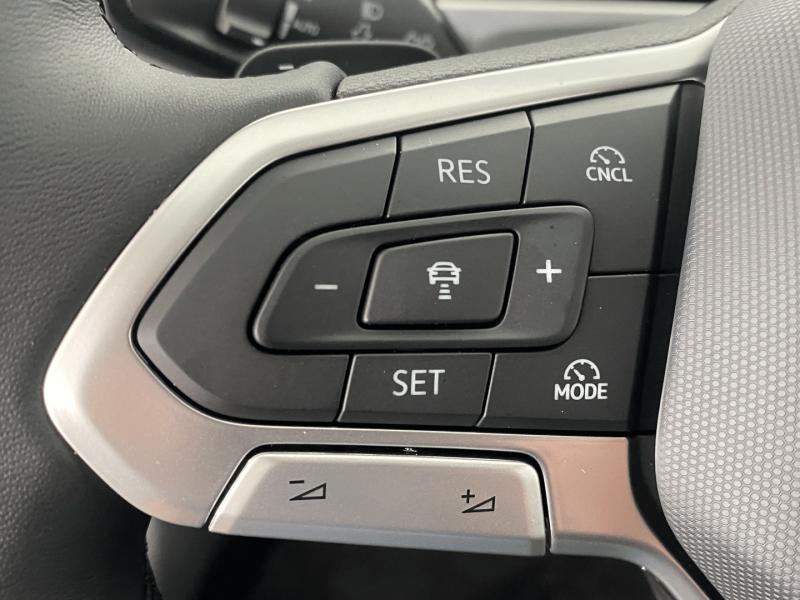 VW Passat Variant Elegance eHybrid 150kW